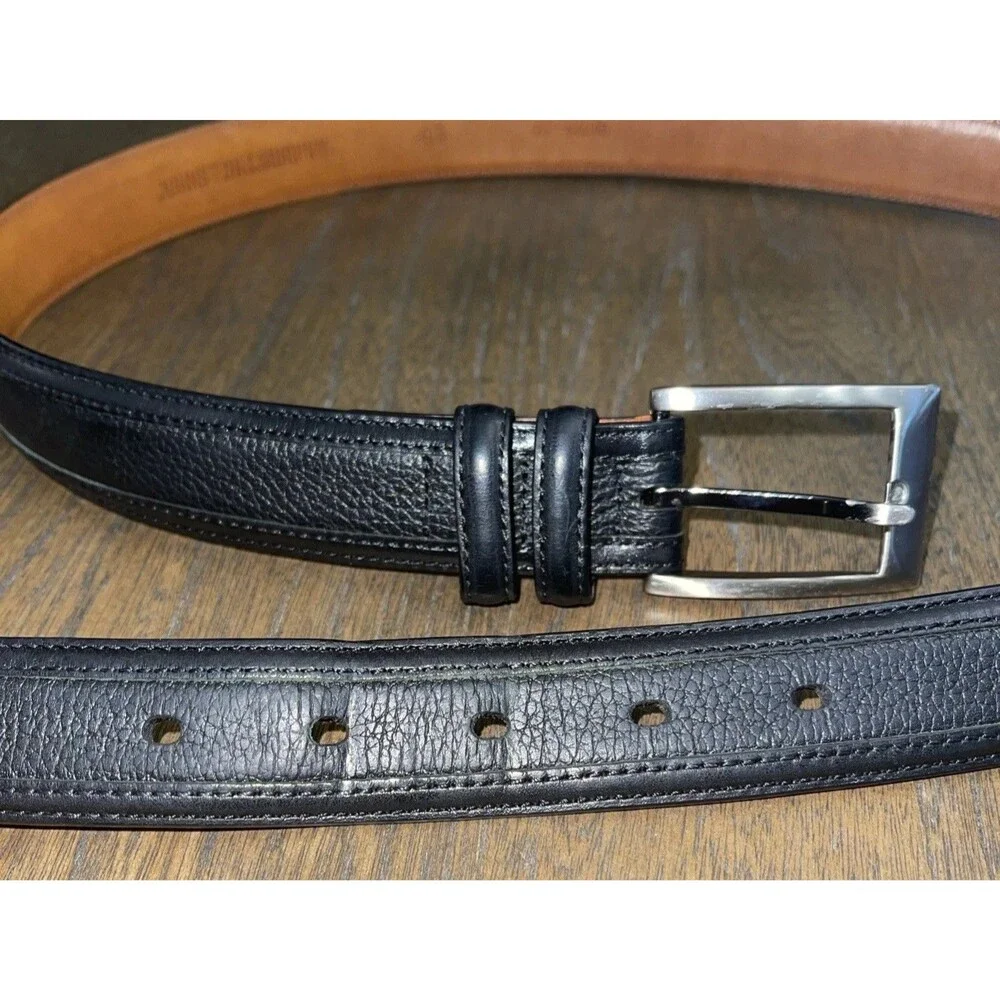 Johnston & Murphy Black Leather Dress Belt Size 40 Silver Buckle